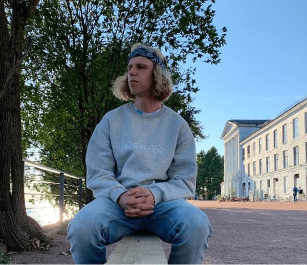 employee photo